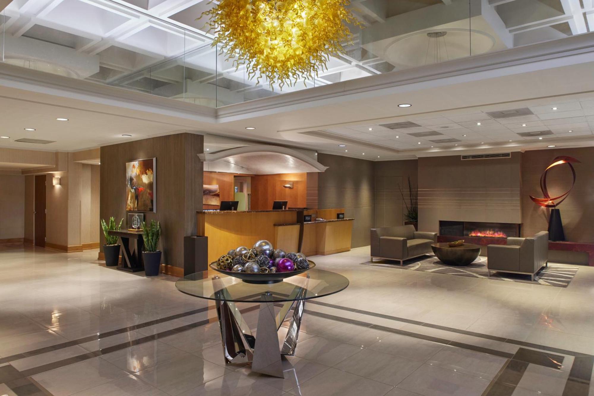 Doubletree By Hilton Akron Фэр-Лон Экстерьер фото