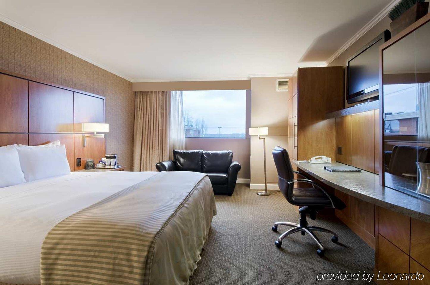 Doubletree By Hilton Akron Фэр-Лон Номер фото